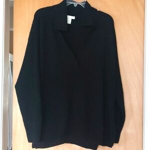 Collared v-neck super soft black tunic sweater